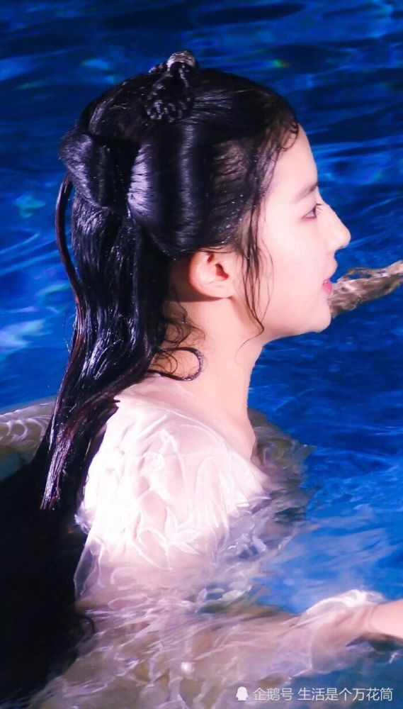 美人沐浴图:杨幂三杀,张张好看,神仙姐姐名不虚传!