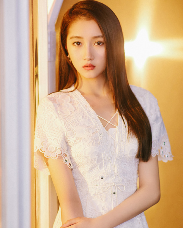 关晓彤温柔如水的美女子,令人怦然心动