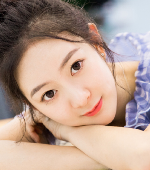管金麟高清壁纸,气质清纯,眼神撩人