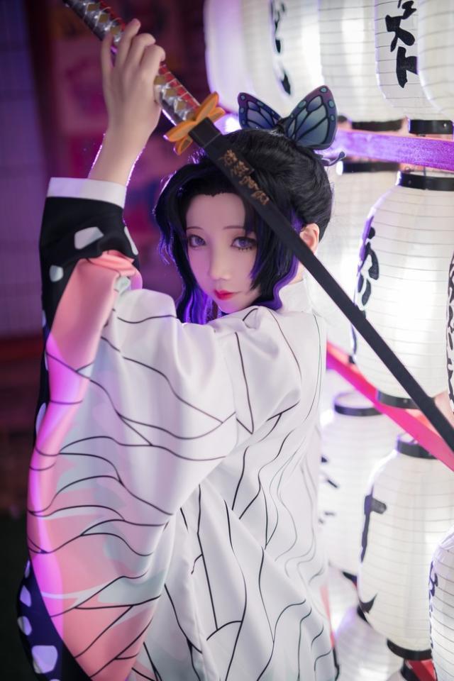 cosplay:鬼灭之刃,蝴蝶忍