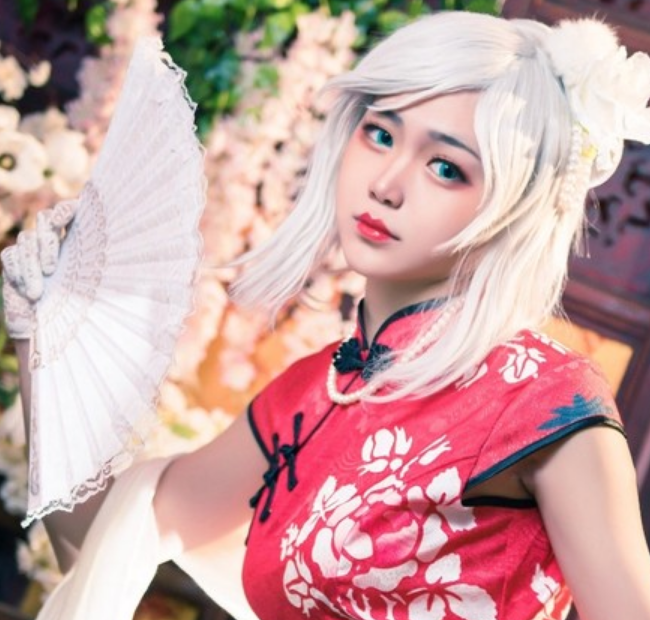 洛天依cosplay,气质高雅的小姐姐,美丽迷人