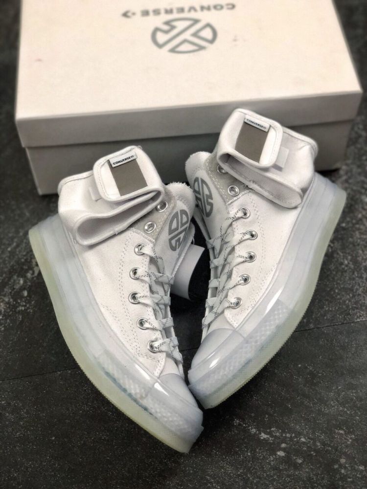 穿腻了aj,这款匡威同样吸睛十足!张艺兴 x converse联名开箱