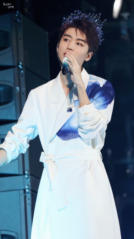2019王俊凯无边界演唱会#自从遇见你,浩瀚星辰也变得黯然失色