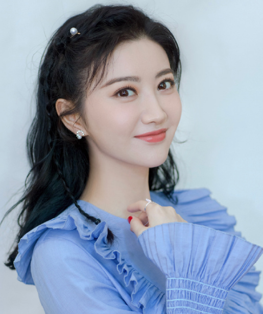 景甜清新养眼写真图片,气质清纯动人,恬静温婉甜美可人