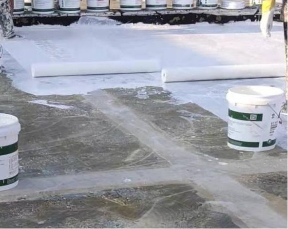 外露用丙烯酸高弹防水涂料在屋面改造中的应用