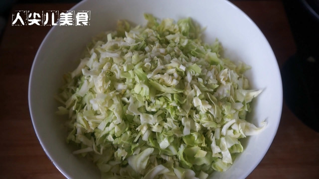 饺子馅怎么做才好吃,饺子调馅小诀窍-兴趣部落