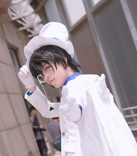 动漫cosplay,日系男孩化身基德,让我感觉心动