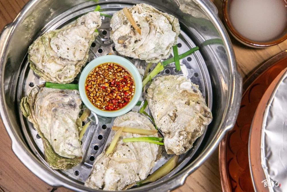 高压锅 生蚝图片