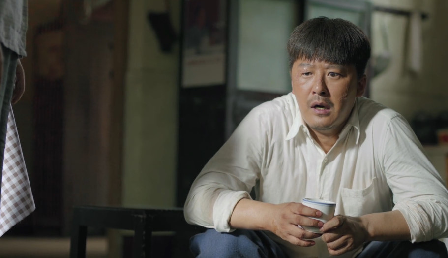 奔腾年代:周铁锤和白曼宁离婚,被冯仕高拒批,周铁锤窃喜