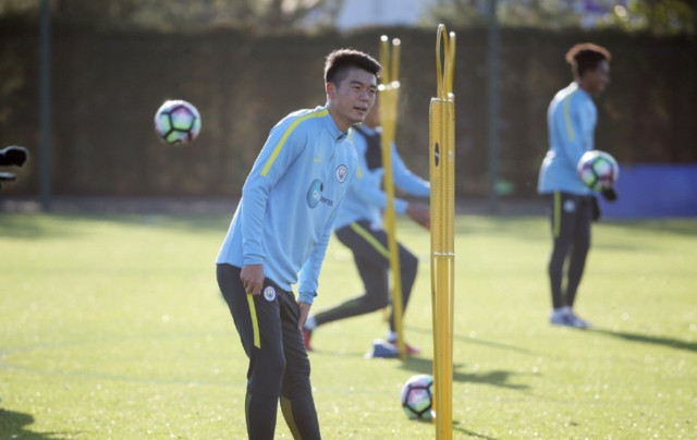 恒大亚冠名单微调:试训曼城小将入选 U23达七