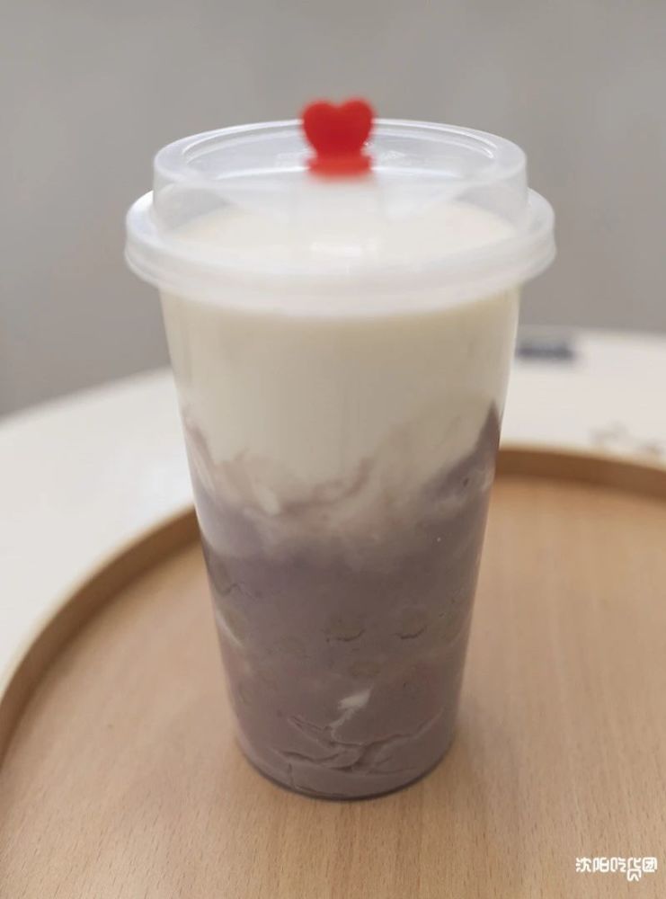 甜品,莲子,奶茶,花胶,芋泥,鲜奶