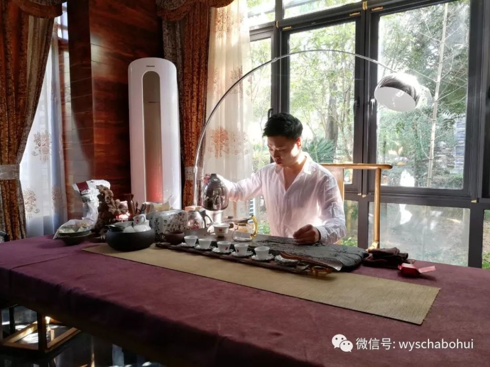 爱喝茶的男人,值得你去读懂他