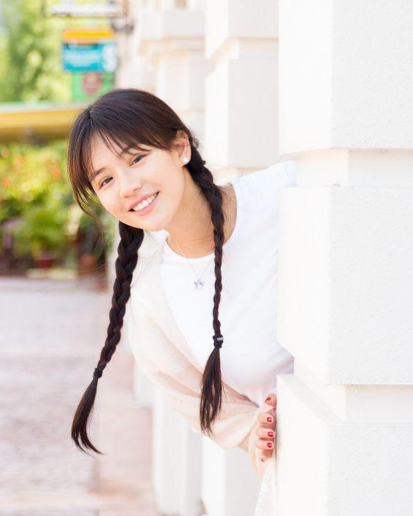 马思纯唯美写真照,尽显鬼马可爱,格外别致娇俏