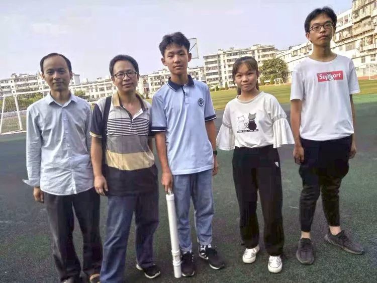 会昌中学代表团荣获2019年全市通用技术学科成果展示活动一等奖