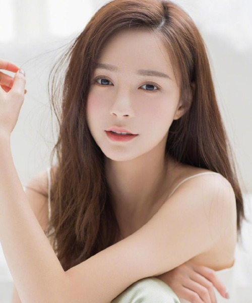 气质美女明星沈梦辰,清纯可人,唯美可爱