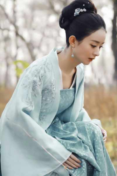 明星赵丽颖精美壁纸,高端优雅,气质十足