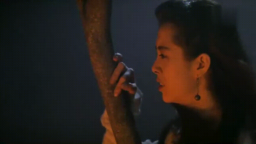 王祖贤在《倩女幽魂》中到底多美?下面一组动图绝对让