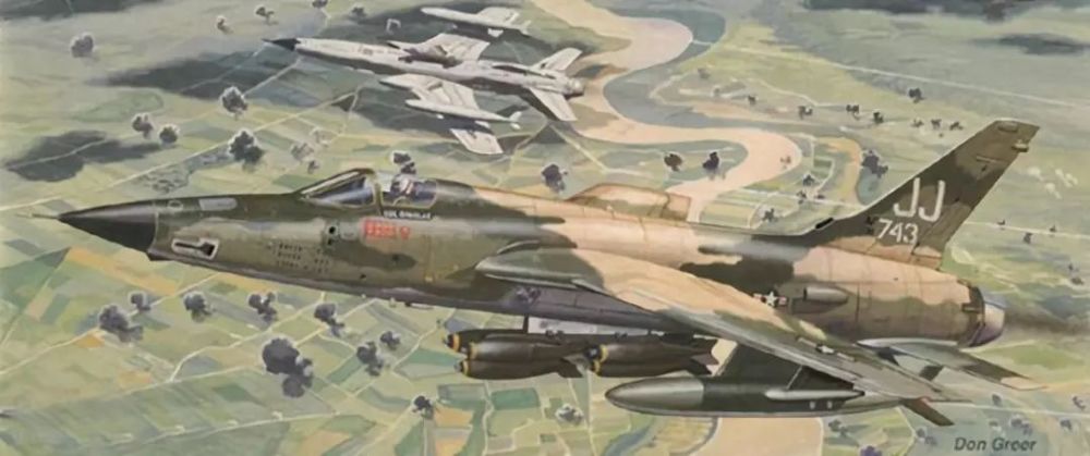 靠挨揍出名的战斗机——f-105"雷公"战斗轰炸机