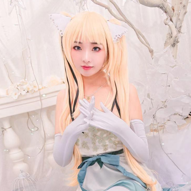 动漫人物cosplay头像美图赏析:俏皮可爱仙姿佚貌,清纯