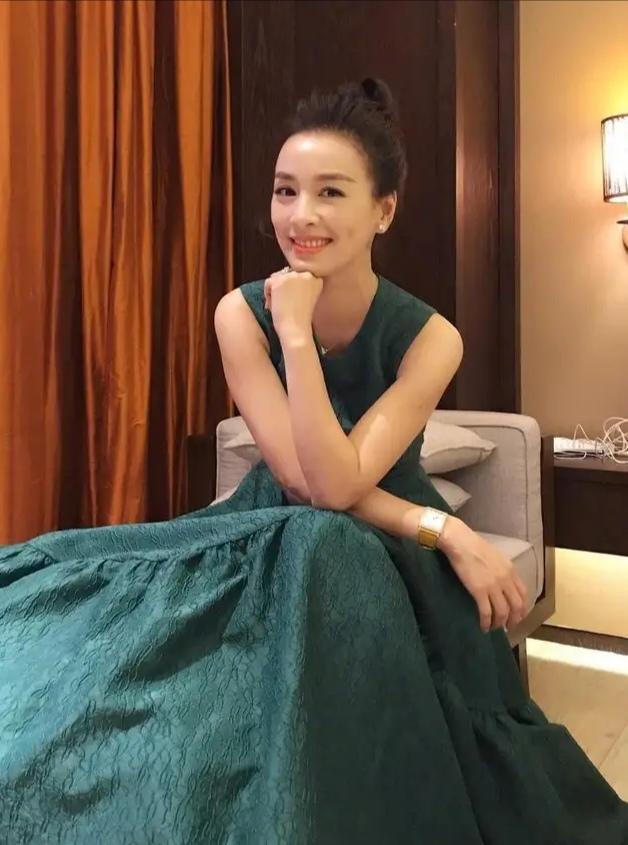 微商都和张庭一样"热爱卖货"?有多少妈妈是被生活所迫