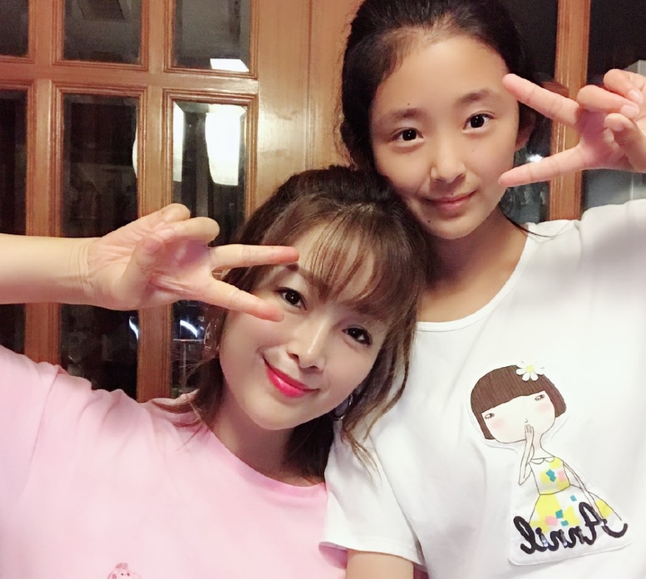 《变形计》颜值最高女孩,被称为"冰山美人",撞脸赵丽颖!