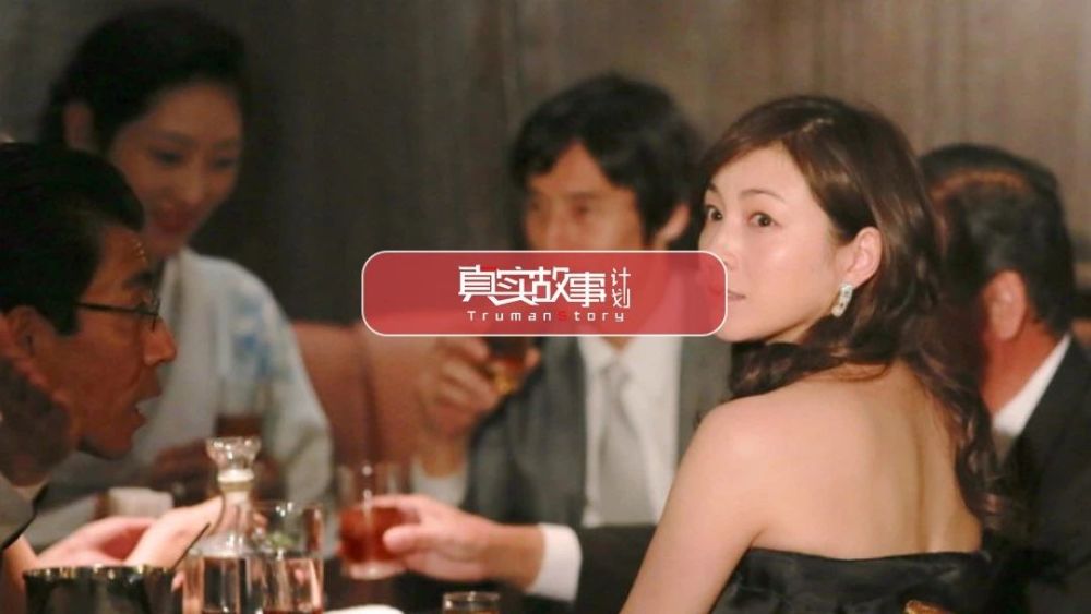 酒吧,公关经理,陪酒女,家庭主妇,婆媳