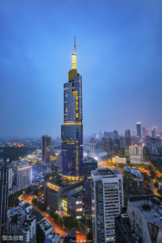 南京紫峰,苏州ifs,同为江苏最高楼,两座城的天际线地标