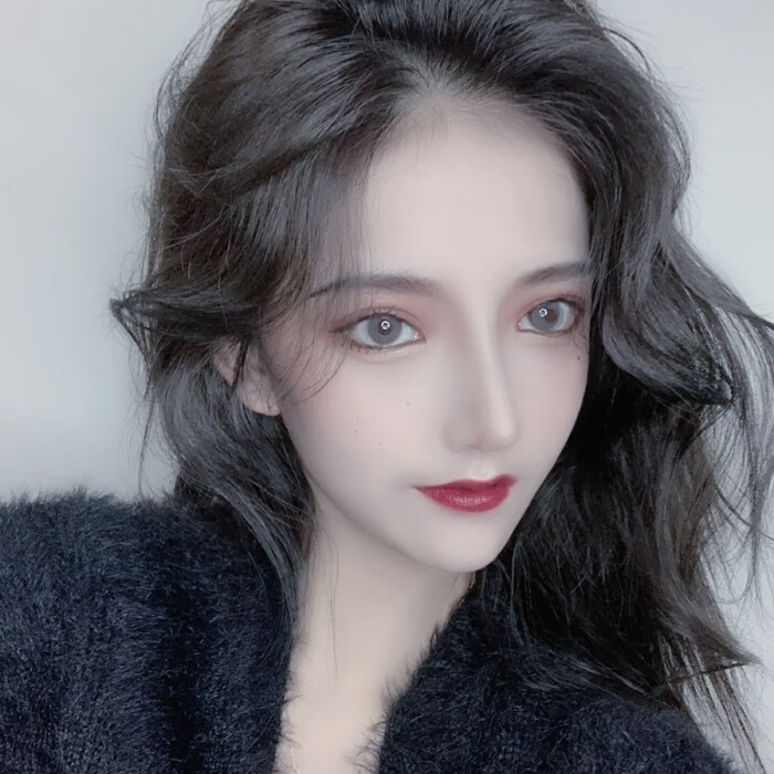 ins超火女生头像:我们自己选择的路,即使跪着也要走完