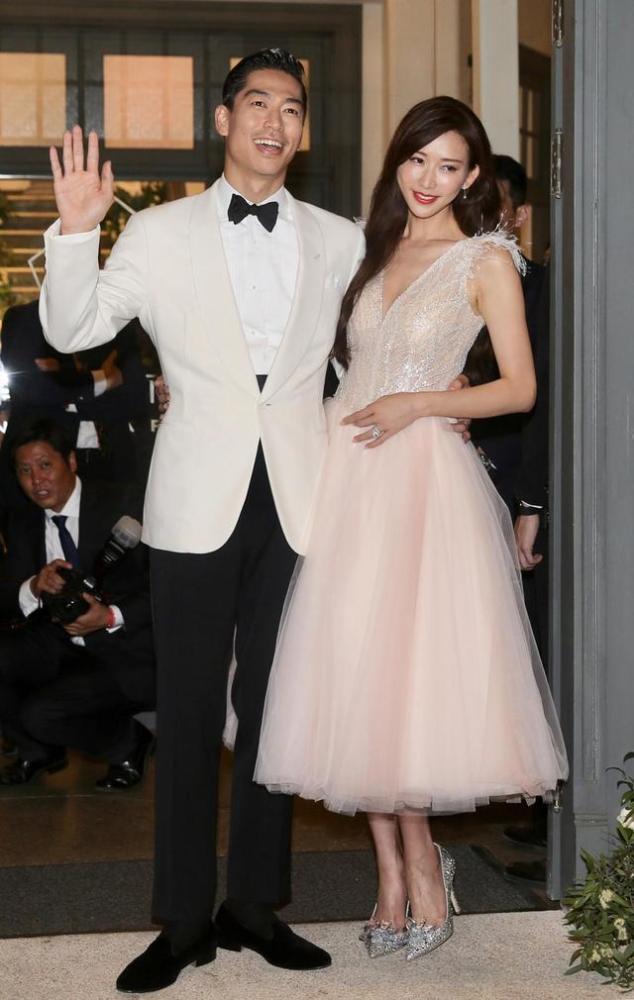 林志玲结婚与angelababy"撞鞋",女星奢华婚鞋没有最贵