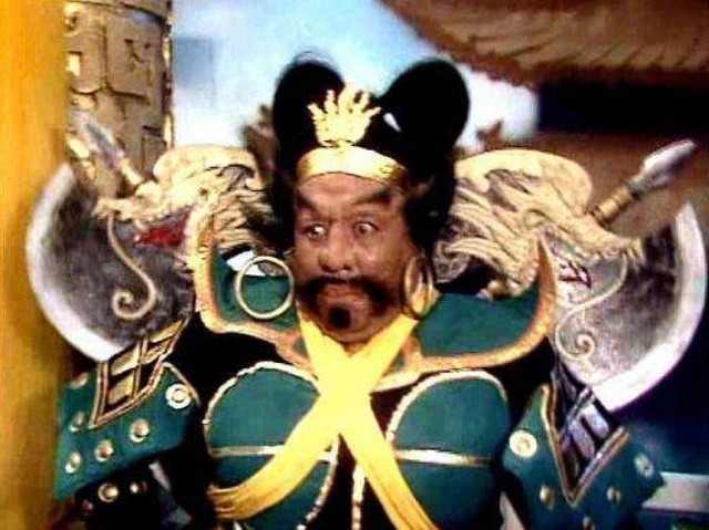 孙悟空自封齐天被天兵围剿,为何牛魔叫平天却没事?瞧巨灵神说啥