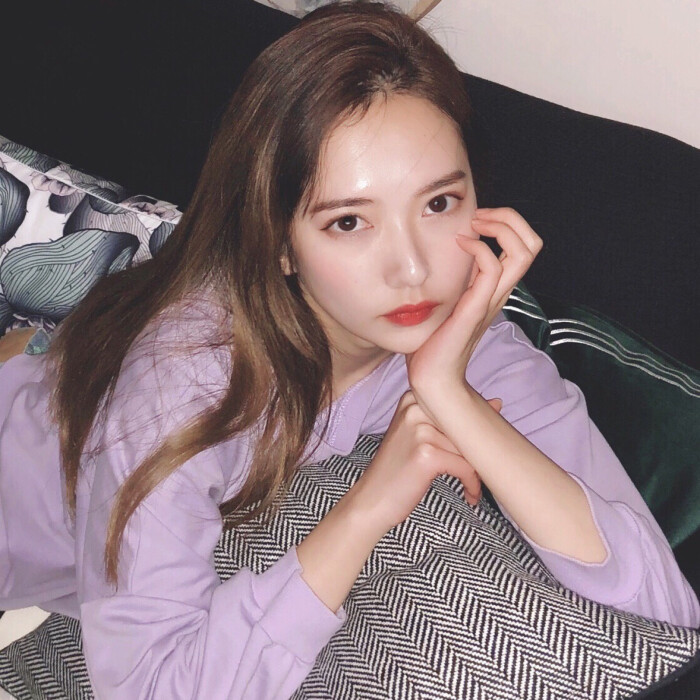 ins超火女生头像:凡事都往好处想,生活不是用来妥协的