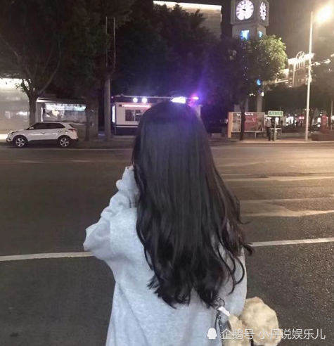 至尊版原宿风ins微丧头像:你热爱这世间万物,却唯独不热爱我!