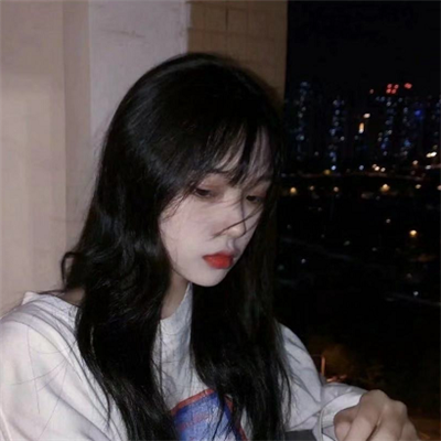 至尊版原宿风微丧女头:多少句我爱你,如今变成了我爱过你!