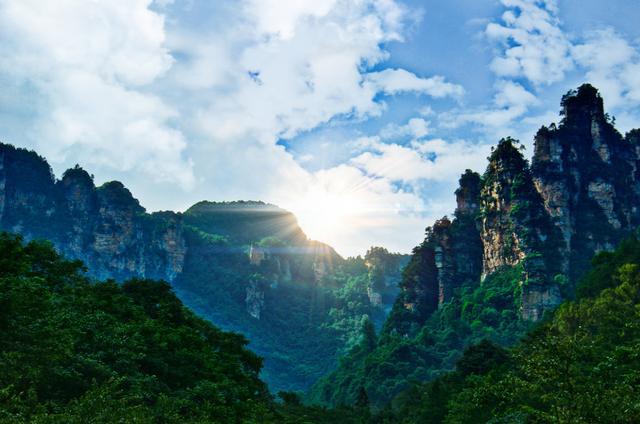 张家界景区,神堂湾,旅游景区,悬崖绝壁