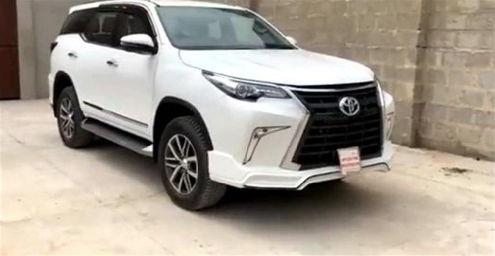 丰田越野车10万左右,丰田8到10万车图片 硬派越野车——2020款丰田穿越者,2.7l,排量分时四驱