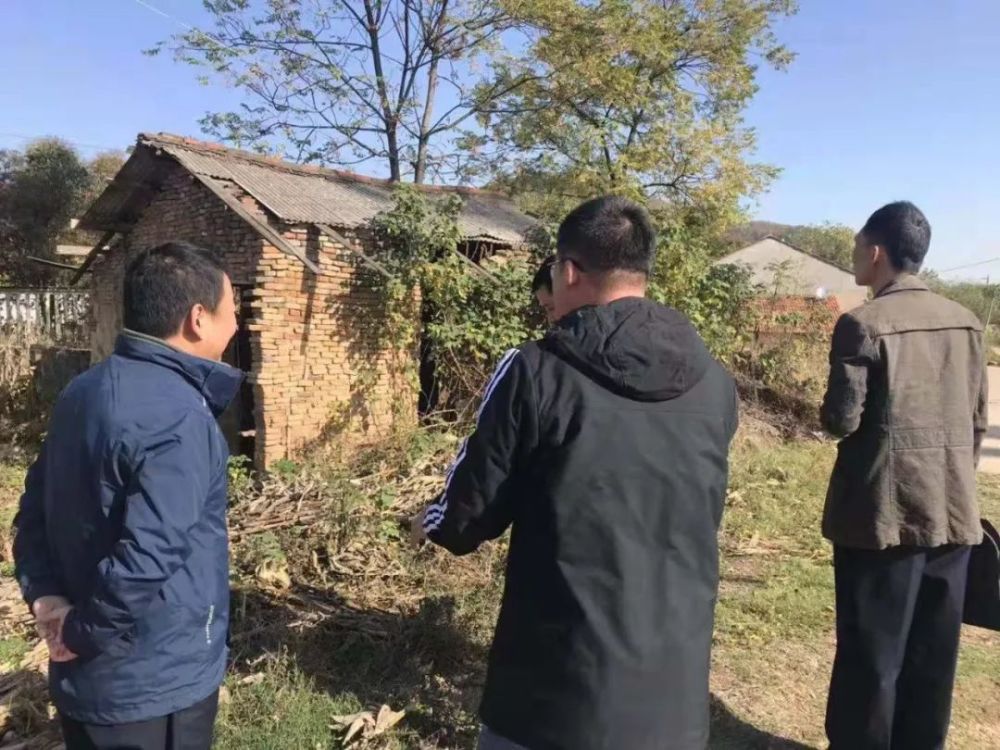 该段与硚口区城市管理局 现场对接沪汉蓉高铁环境安全问题 与汉川市