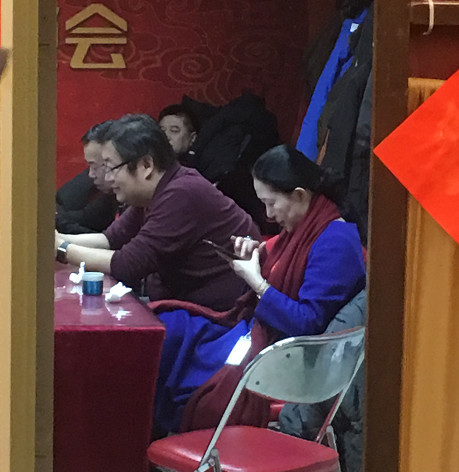 直击春晚后台：王凯、井柏然等现身(组图)