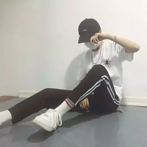 男生霸气侧脸头像真人 单身高冷撩妹专用头像