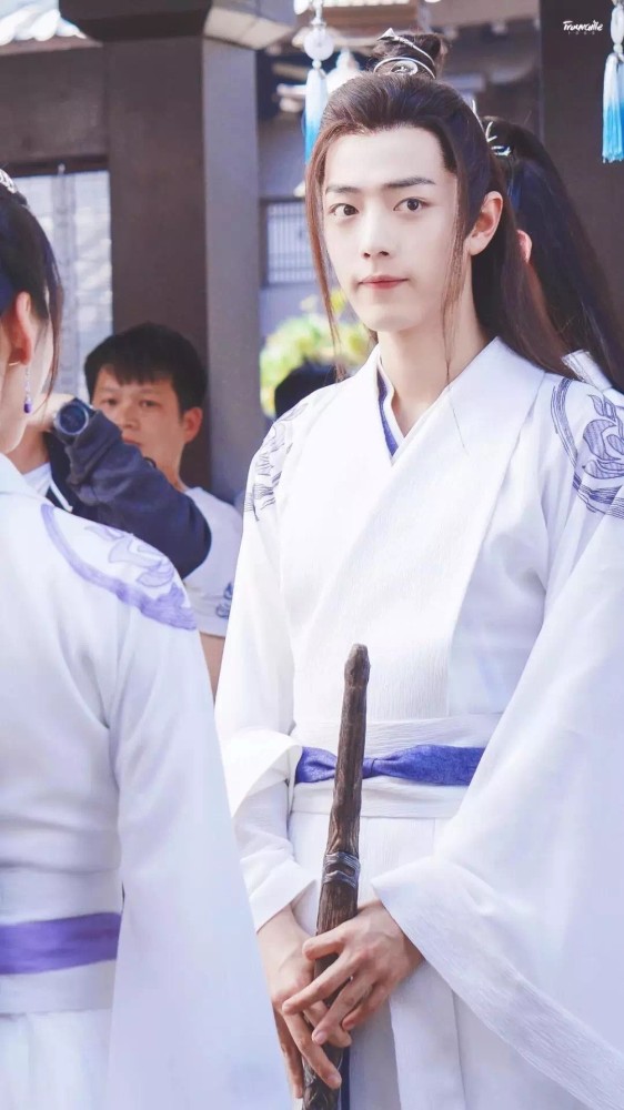 《陈情令》最精美壁纸出炉,肖战笑得太甜,王一博太仙了!