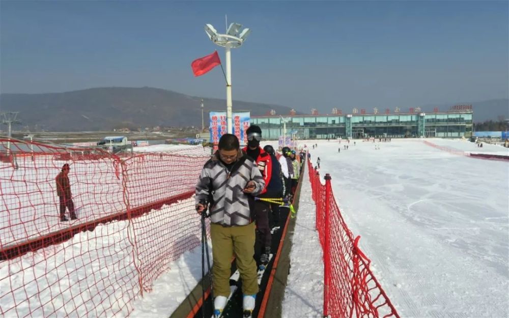 今日 和政松鸣岩国际滑雪场2019—2020雪季开滑