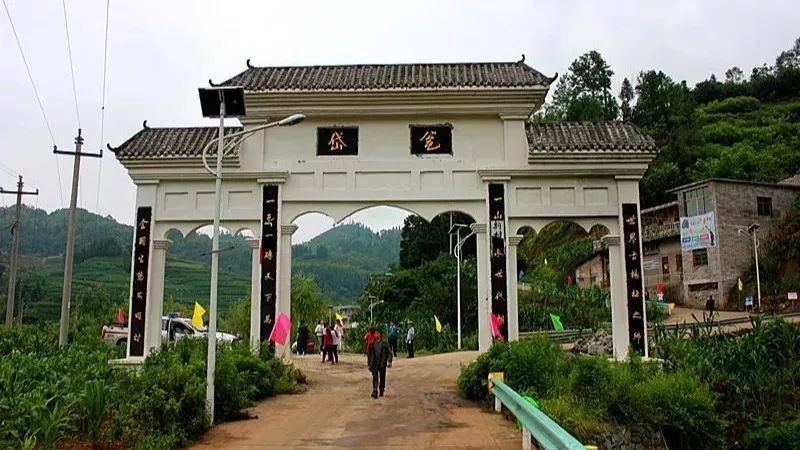 六枝特区岩脚镇岱瓮村 贵州省拟认定国家森林乡村名单 (六枝特区5个)