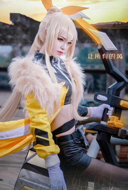 《王者荣耀》cosplay伽罗箭羽风息,科技感十足