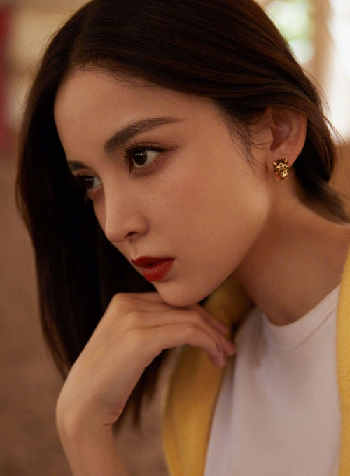 古力娜扎精美壁纸,优雅美丽的女人,散发着女神的气息