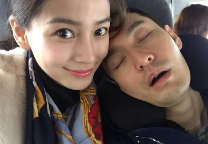 黄晓明夫妇除夕团聚被催生二胎 私密聊天曝光(图)