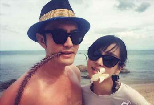 黄晓明夫妇除夕团聚被催生二胎 私密聊天曝光(图)