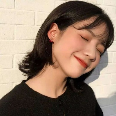 ins超火女生头像:余生你要少走弯路,少爱错人,我只能陪你到这
