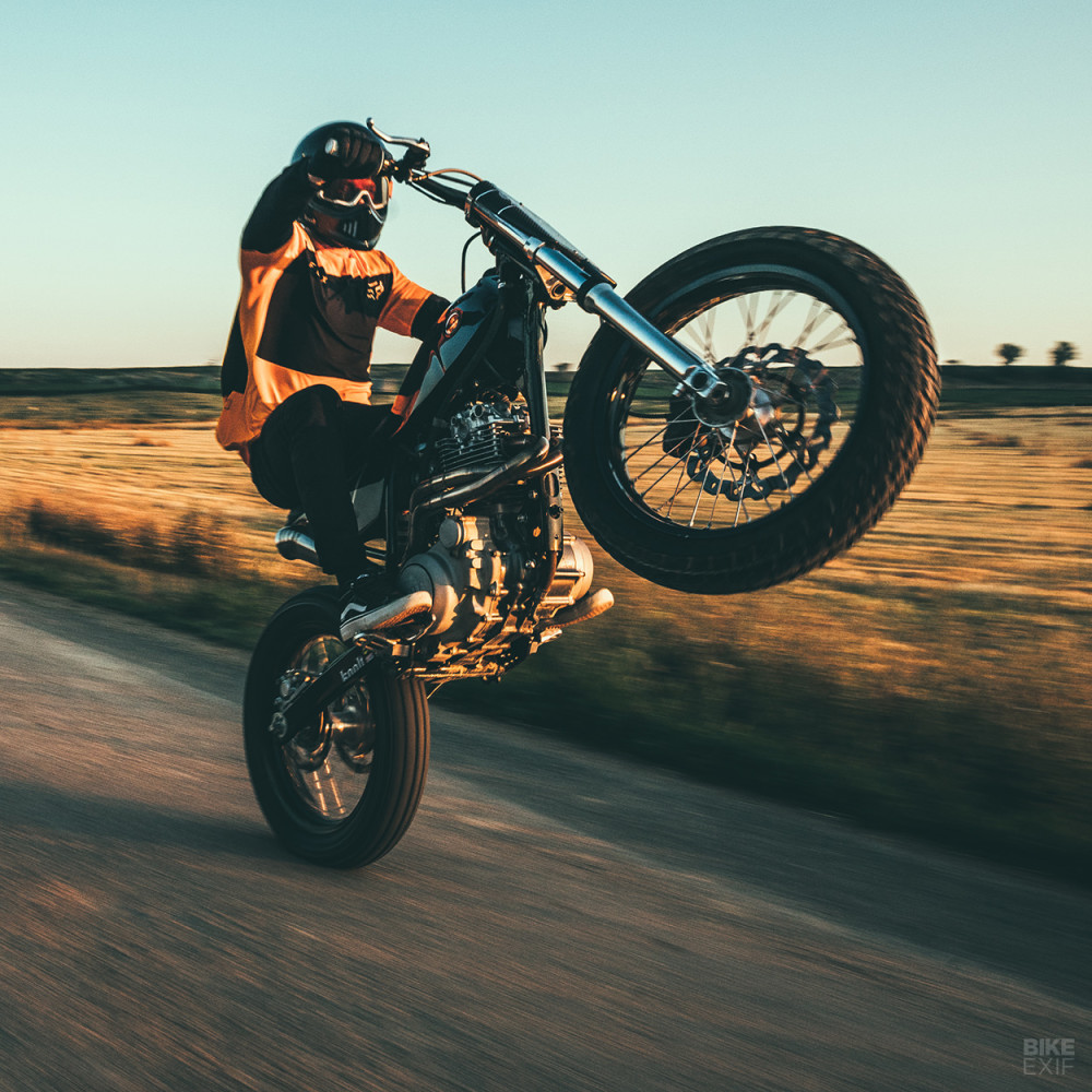 雅马哈 xt 600改装越野车,这个小巧的车身,很可爱