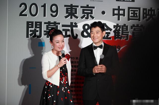 矢野浩二与20岁"女儿"同框,"父女"两人简直太像了