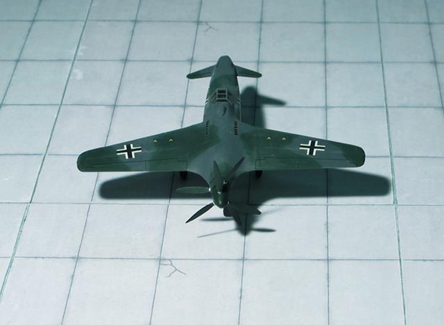 鸭式布局前传,德国二战hs p.75战斗机,融合了两项黑科技