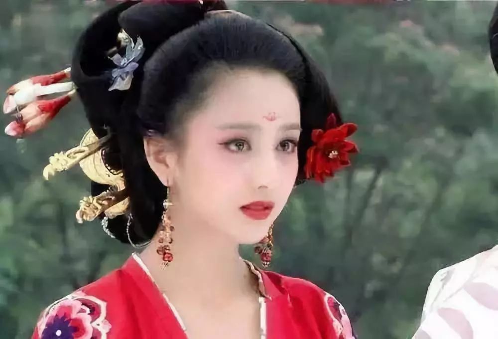 古装红衣女星推荐,这些照片都应在收藏夹